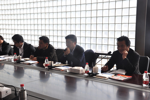 寧波市經(jīng)信委陳炳榮主任及江北區(qū)許會(huì)祥副區(qū)長來司進(jìn)行政策調(diào)研