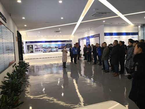 寧波高質量發展研討會大連理工大學2018創新創業寧波行團隊來我司產業園參觀